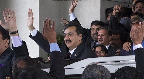 P­a­k­i­s­t­a­n­ ­B­a­ş­b­a­k­a­n­ı­n­a­ ­Ş­a­r­b­o­n­l­u­ ­P­a­k­e­t­